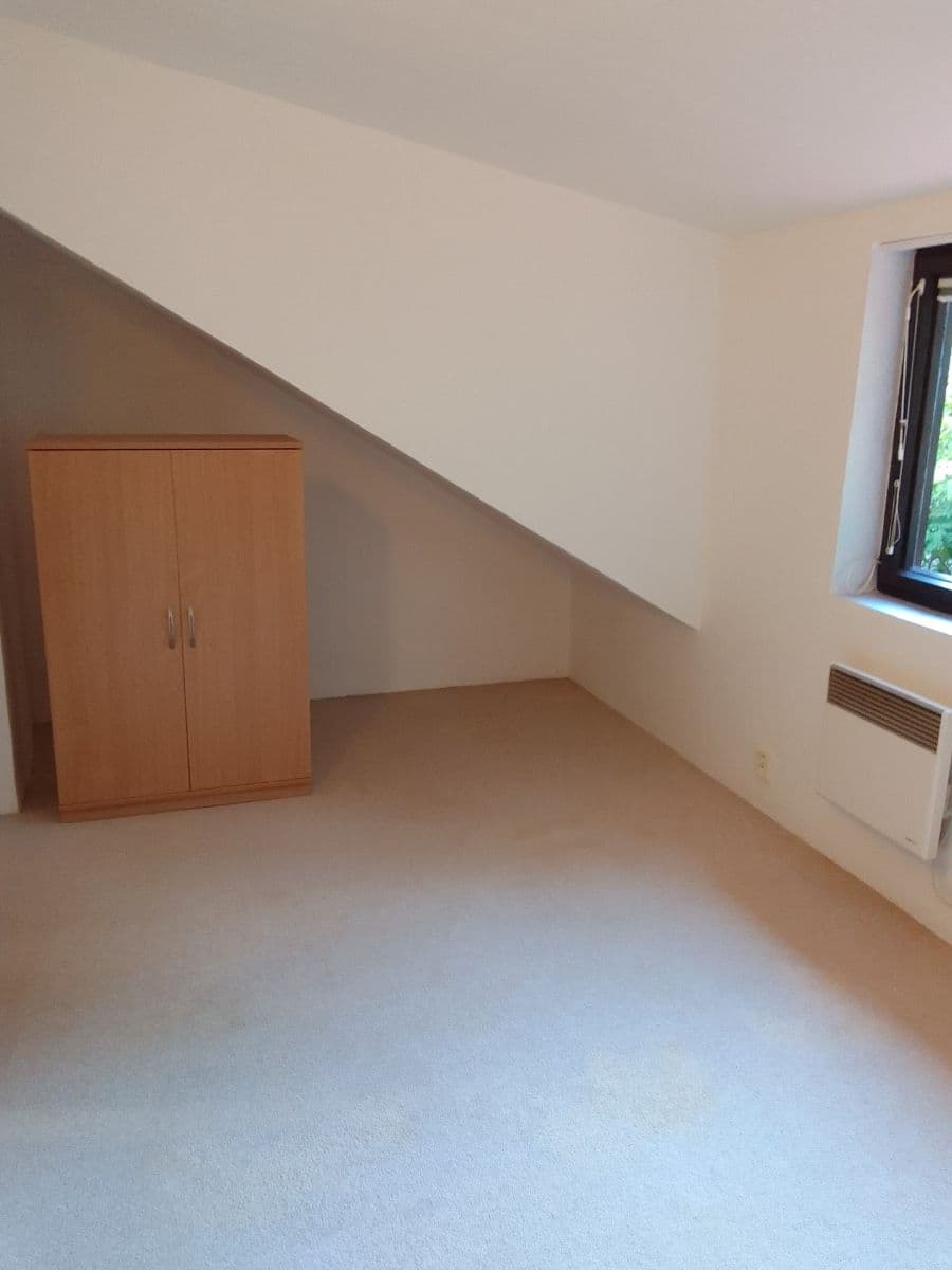 2 bedroom flat to rent, 56 m², Jedlová, Černošice, Středočeský Region 2 bedroom flat to rent, 56 m², Jedlová, Černošice, Středočeský Region