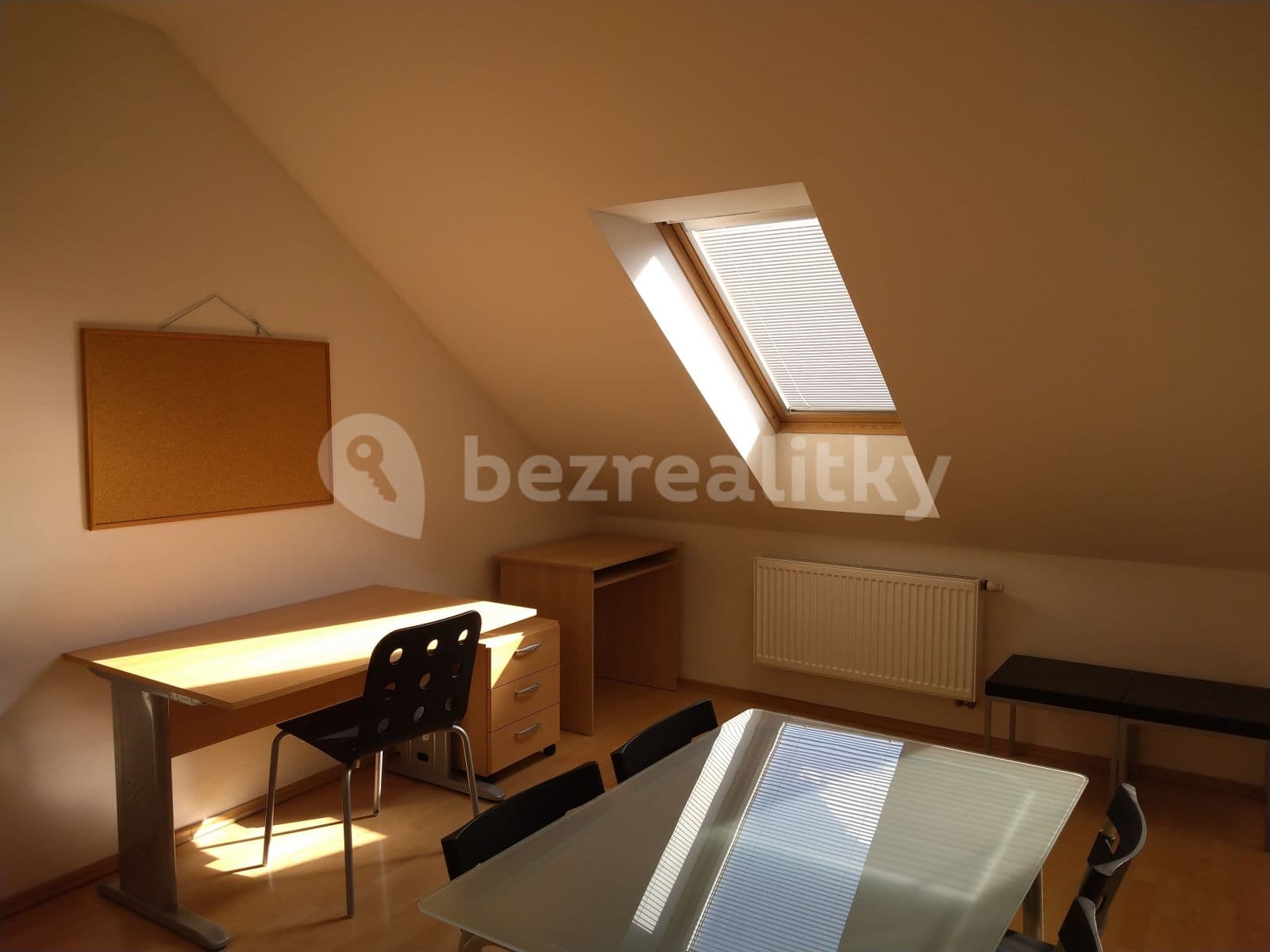 4 bedroom flat to rent, 120 m², Bělohorská, Brno, Jihomoravský Region 4 bedroom flat to rent, 120 m², Bělohorská, Brno, Jihomoravský Region