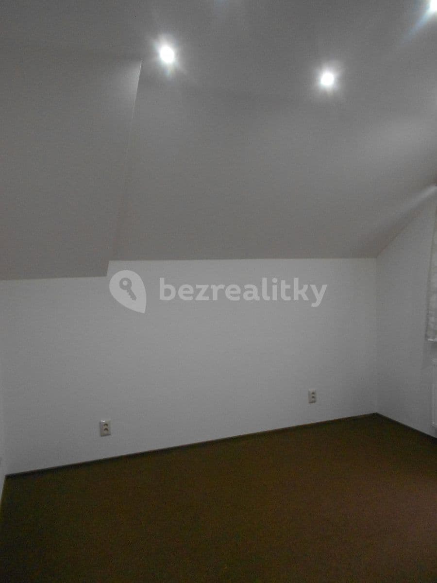 1 bedroom with open-plan kitchen flat to rent, 37 m², U Hájku, Moravany, Jihomoravský Region 1 bedroom with open-plan kitchen flat to rent, 37 m², U Hájku, Moravany, Jihomoravský Region