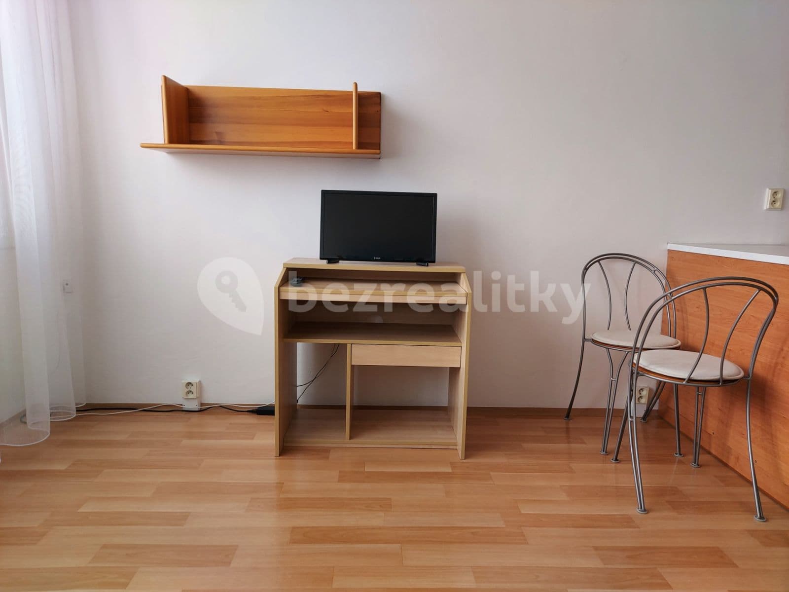 Small studio flat to rent, 27 m², Nad lesním divadlem, Prague, Prague Small studio flat to rent, 27 m², Nad lesním divadlem, Prague, Prague