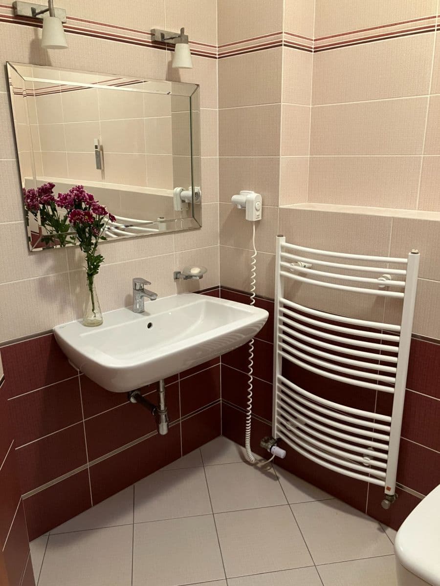 house to rent, 286 m², Habrová, Horoměřice, Středočeský Region house to rent, 286 m², Habrová, Horoměřice, Středočeský Region