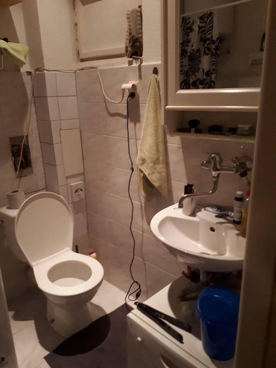 Studio flat to rent, 26 m², Kolbenova, Prague, Prague Studio flat to rent, 26 m², Kolbenova, Prague, Prague