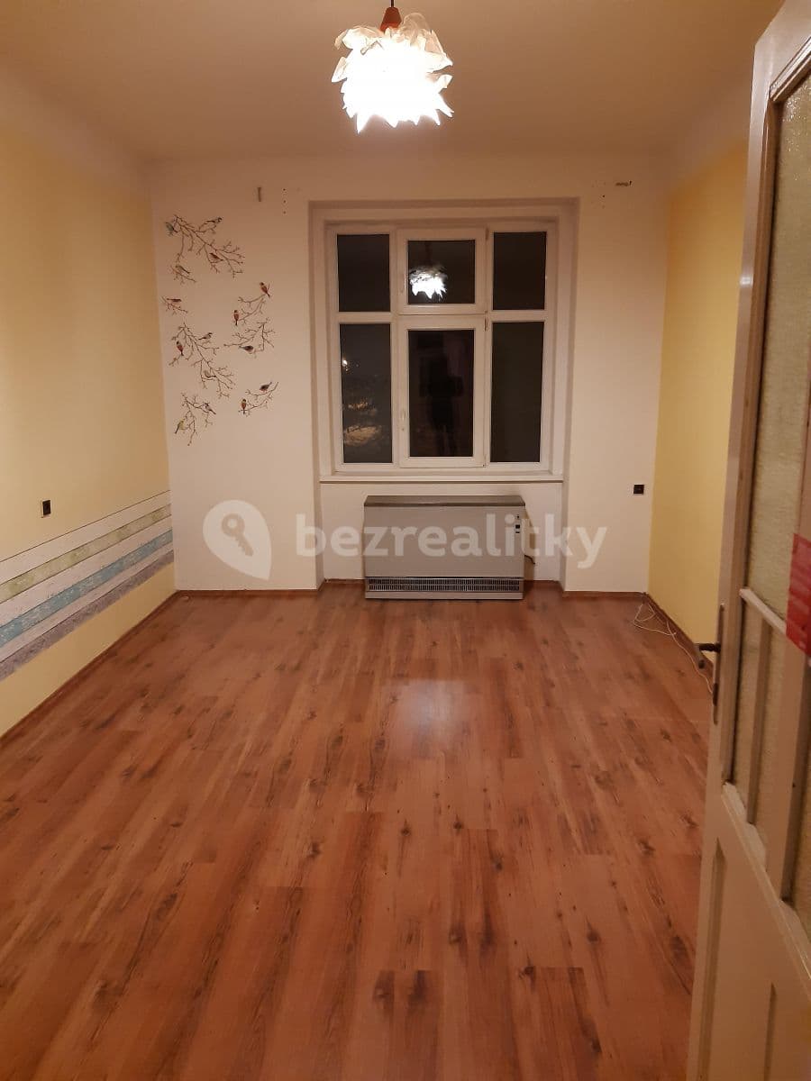 2 bedroom with open-plan kitchen flat to rent, 80 m², Vrchlického, Prague, Prague 2 bedroom with open-plan kitchen flat to rent, 80 m², Vrchlického, Prague, Prague