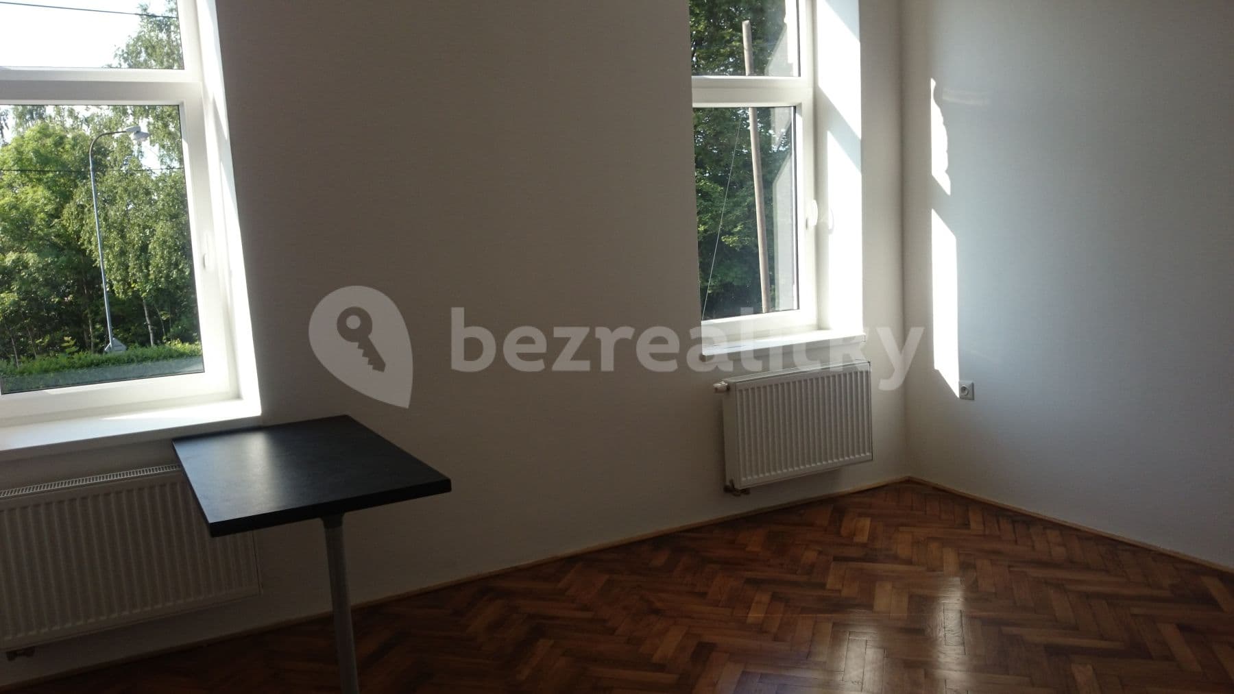 Studio flat to rent, 30 m², Korálková, Jablonec nad Nisou, Liberecký Region Studio flat to rent, 30 m², Korálková, Jablonec nad Nisou, Liberecký Region