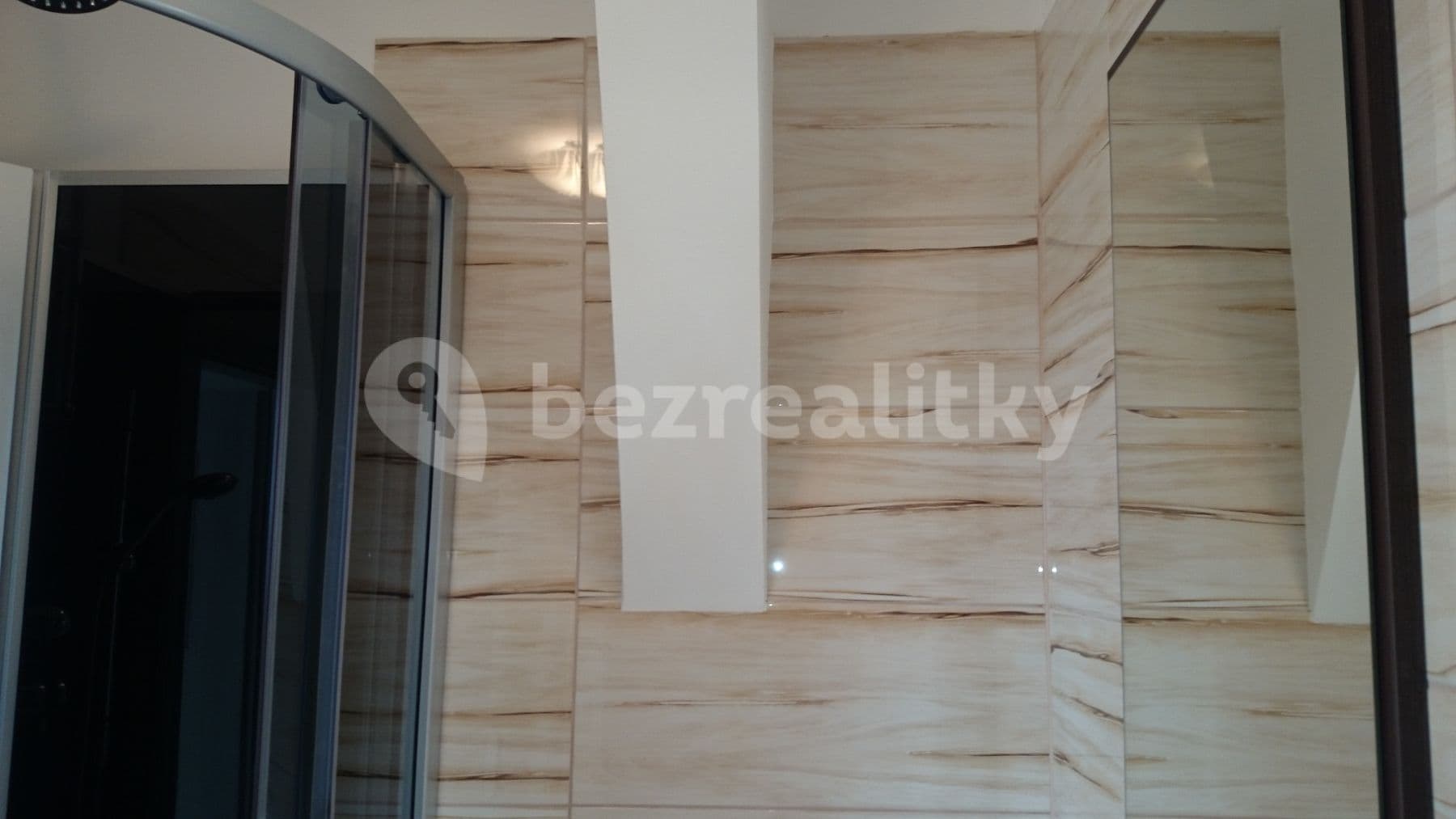 Studio flat to rent, 30 m², Korálková, Jablonec nad Nisou, Liberecký Region Studio flat to rent, 30 m², Korálková, Jablonec nad Nisou, Liberecký Region