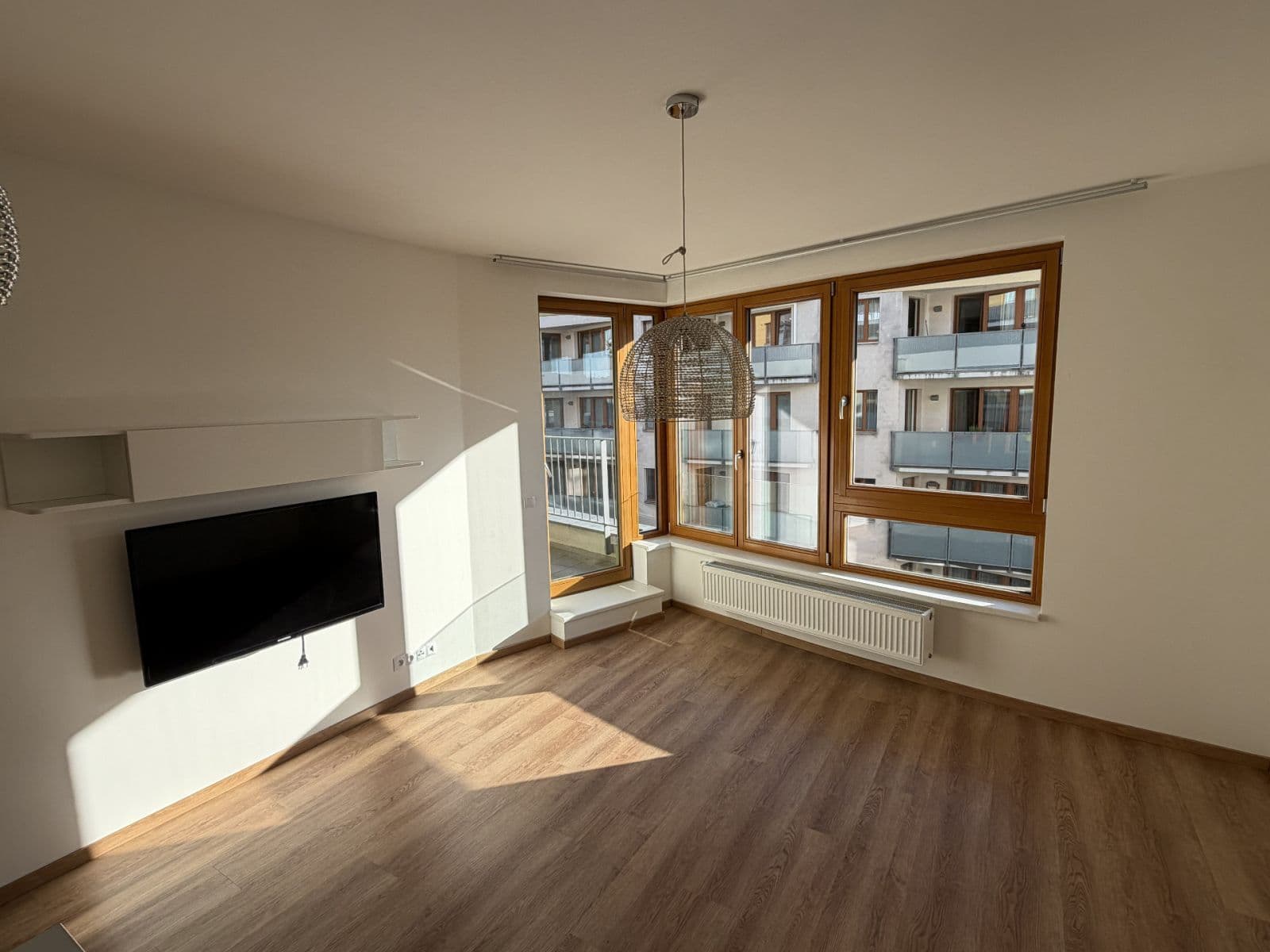 1 bedroom with open-plan kitchen flat to rent, 52 m², Kurta Konráda, Prague, Prague 1 bedroom with open-plan kitchen flat to rent, 52 m², Kurta Konráda, Prague, Prague