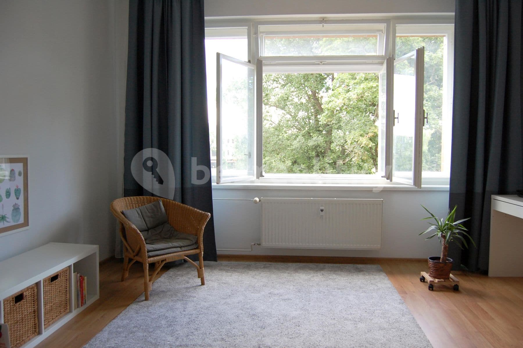 2 bedroom flat to rent, 73 m², Smetanovo nábřeží, Hradec Králové, Královéhradecký Region 2 bedroom flat to rent, 73 m², Smetanovo nábřeží, Hradec Králové, Královéhradecký Region