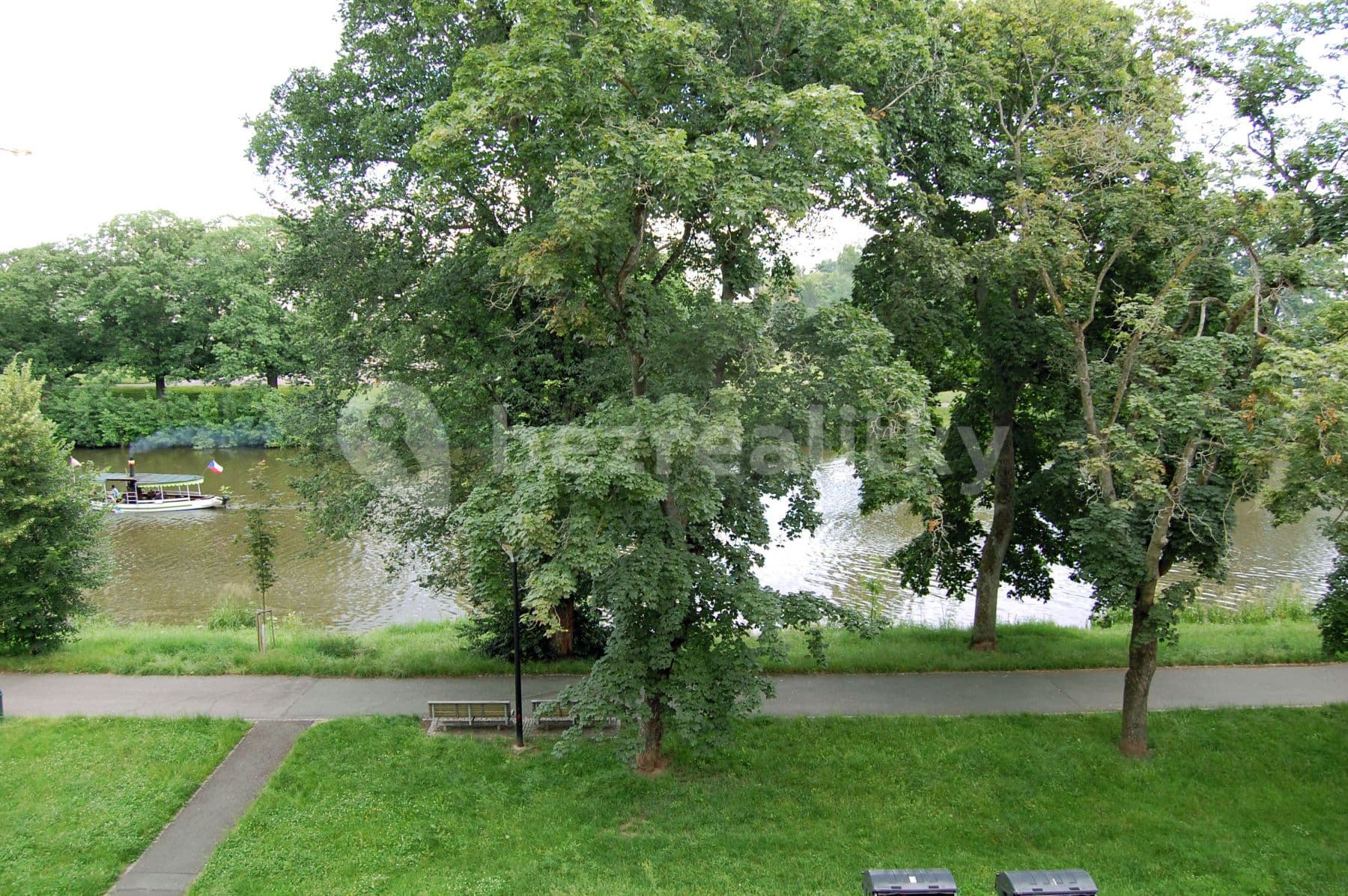 2 bedroom flat to rent, 73 m², Smetanovo nábřeží, Hradec Králové, Královéhradecký Region 2 bedroom flat to rent, 73 m², Smetanovo nábřeží, Hradec Králové, Královéhradecký Region