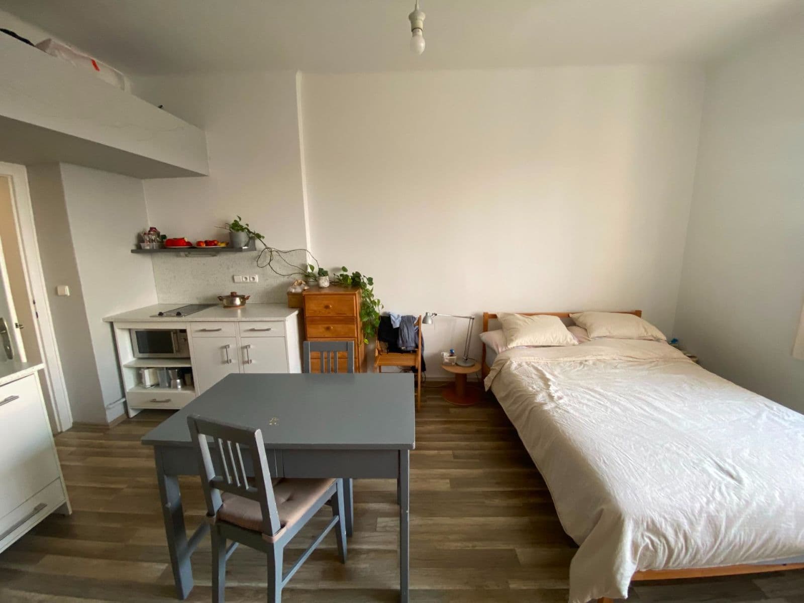 Studio flat to rent, 28 m², Šlikova, Prague, Prague Studio flat to rent, 28 m², Šlikova, Prague, Prague