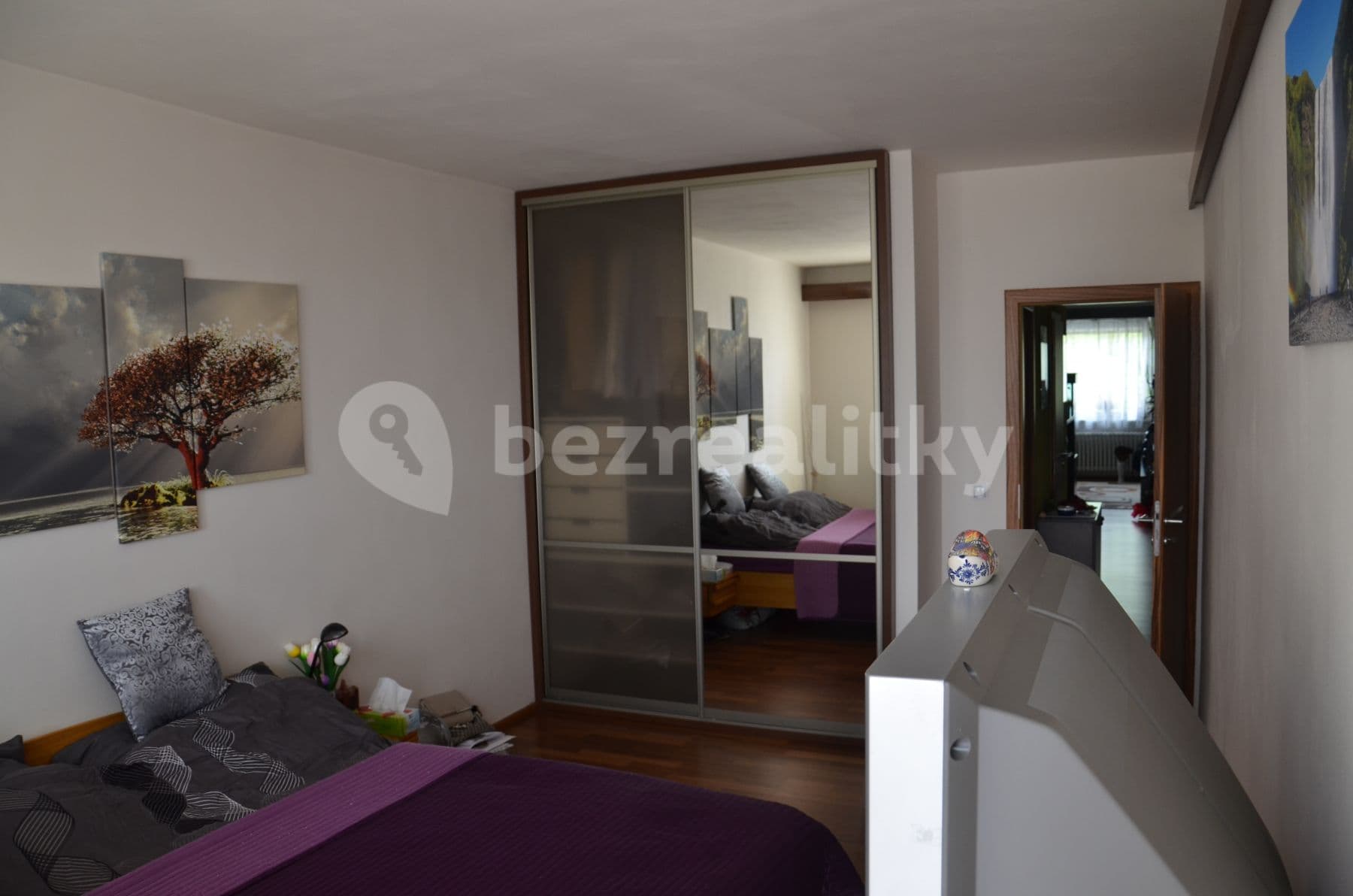 2 bedroom with open-plan kitchen flat to rent, 75 m², Přádova, Prague, Prague 2 bedroom with open-plan kitchen flat to rent, 75 m², Přádova, Prague, Prague