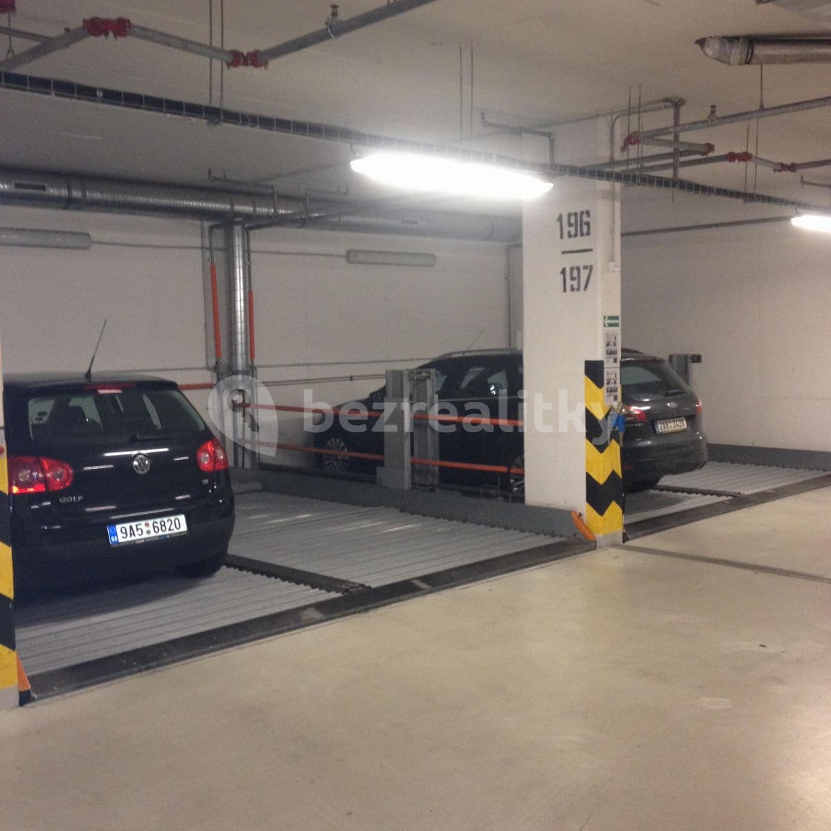 garage to rent, 12 m², Poupětova, Prague, Prague garage to rent, 12 m², Poupětova, Prague, Prague