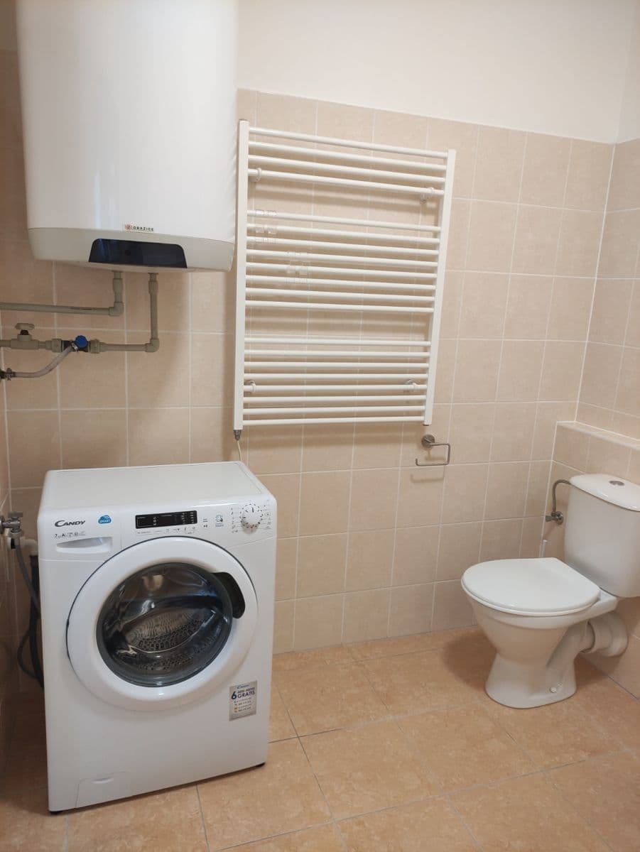 1 bedroom with open-plan kitchen flat to rent, 50 m², Za kostelem, Brno, Jihomoravský Region 1 bedroom with open-plan kitchen flat to rent, 50 m², Za kostelem, Brno, Jihomoravský Region