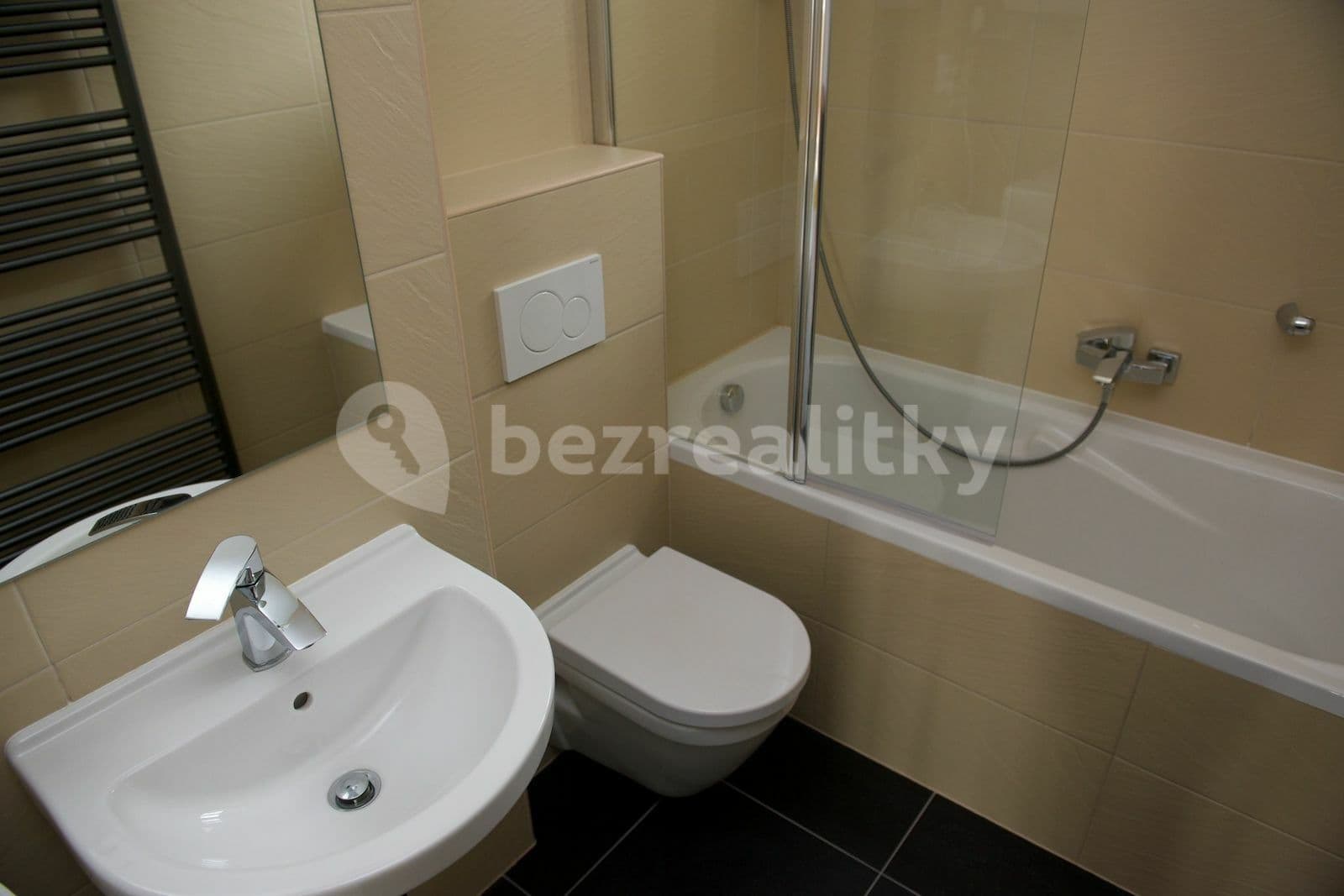 1 bedroom with open-plan kitchen flat to rent, 52 m², Chrastavská, Prague, Prague 1 bedroom with open-plan kitchen flat to rent, 52 m², Chrastavská, Prague, Prague