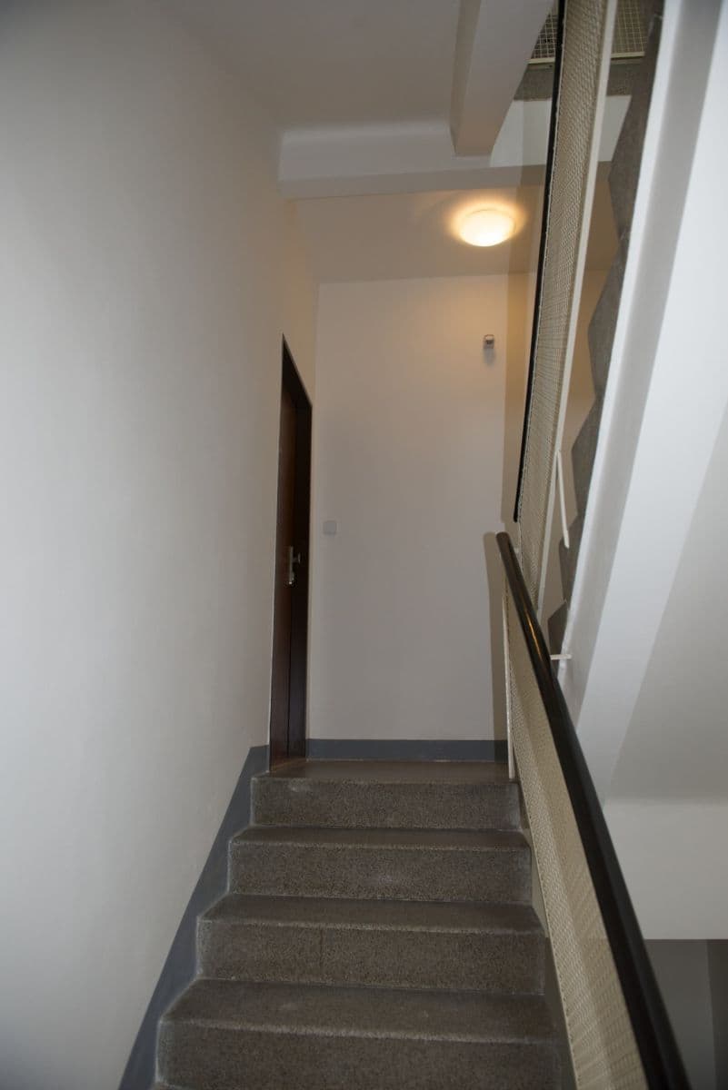 1 bedroom with open-plan kitchen flat to rent, 52 m², Chrastavská, Prague, Prague 1 bedroom with open-plan kitchen flat to rent, 52 m², Chrastavská, Prague, Prague