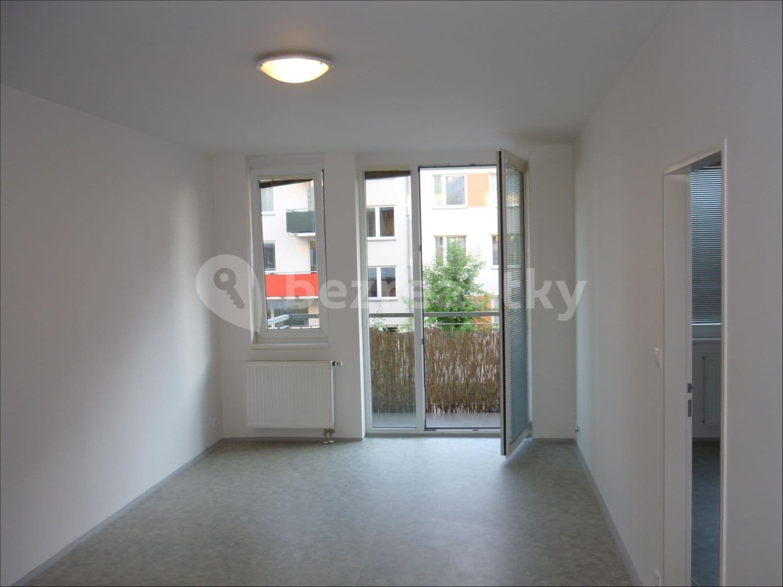 1 bedroom with open-plan kitchen flat to rent, 60 m², Terezínská, Prague, Prague 1 bedroom with open-plan kitchen flat to rent, 60 m², Terezínská, Prague, Prague