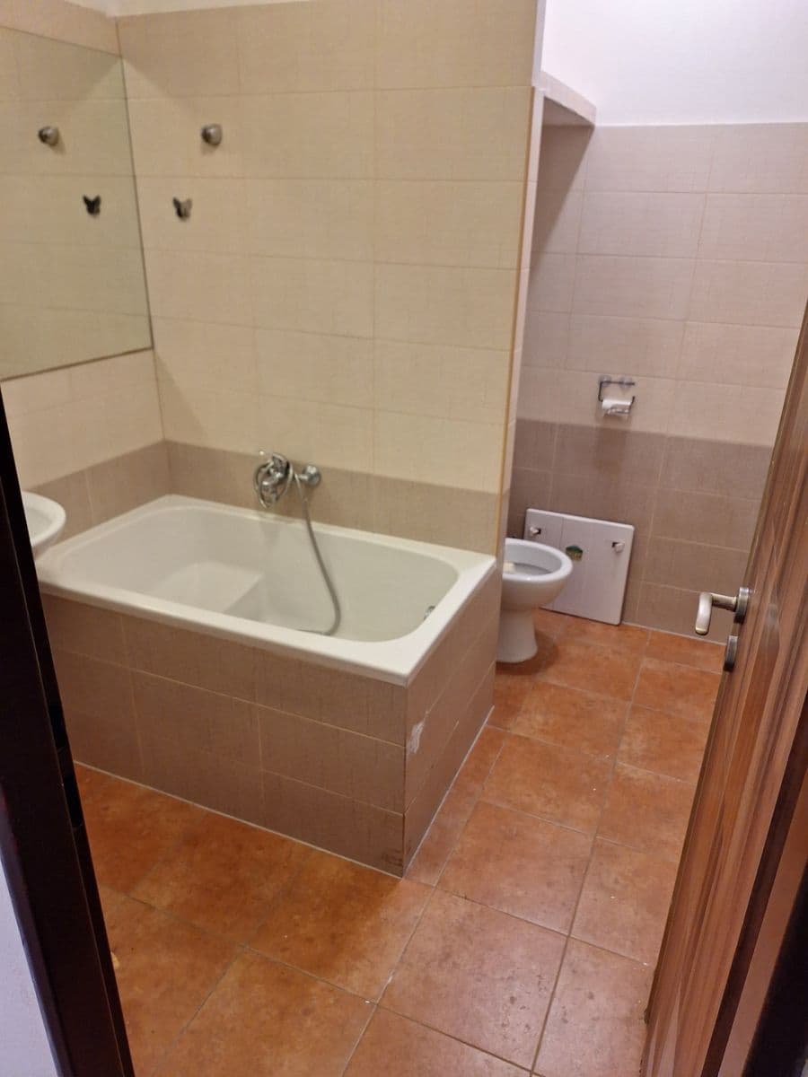 Small studio flat to rent, 21 m², náměstí Generála Píky, Plzeň, Plzeňský Region Small studio flat to rent, 21 m², náměstí Generála Píky, Plzeň, Plzeňský Region