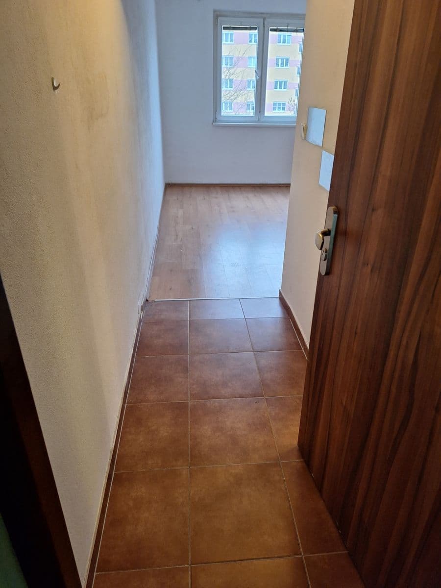 Small studio flat to rent, 21 m², náměstí Generála Píky, Plzeň, Plzeňský Region Small studio flat to rent, 21 m², náměstí Generála Píky, Plzeň, Plzeňský Region