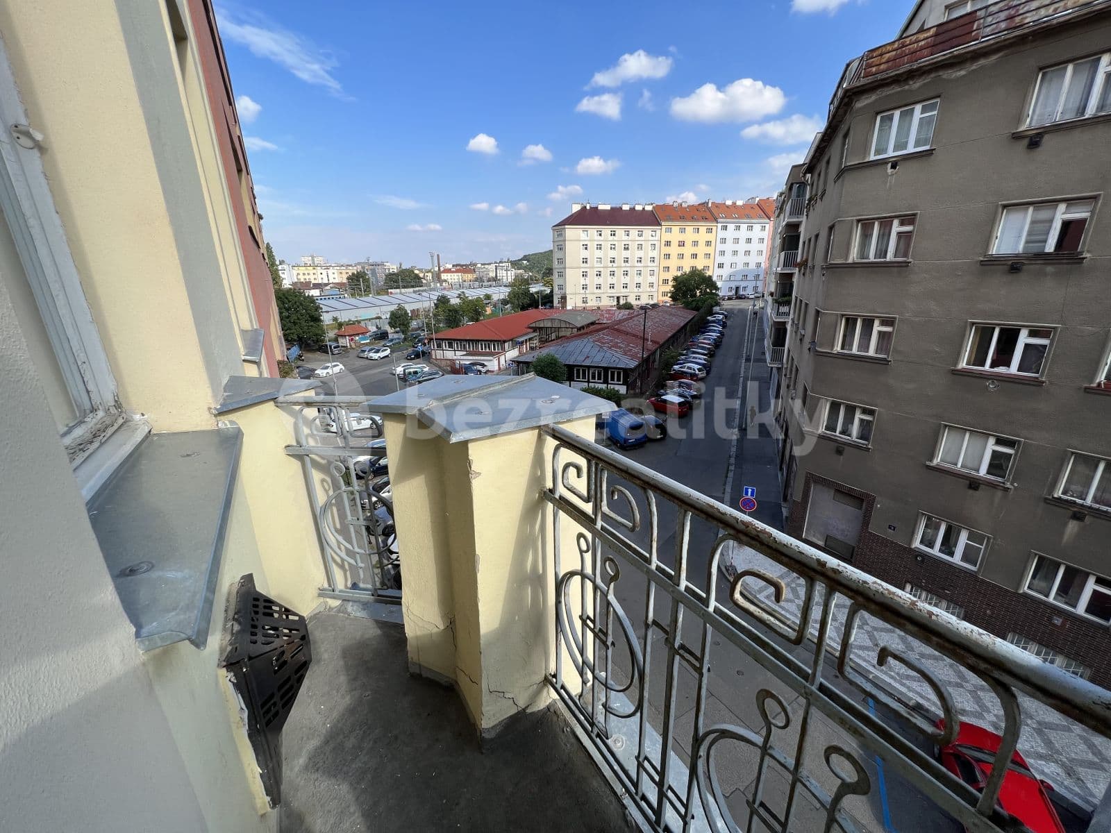 1 bedroom with open-plan kitchen flat to rent, 52 m², Mojmírova, Prague, Prague 1 bedroom with open-plan kitchen flat to rent, 52 m², Mojmírova, Prague, Prague