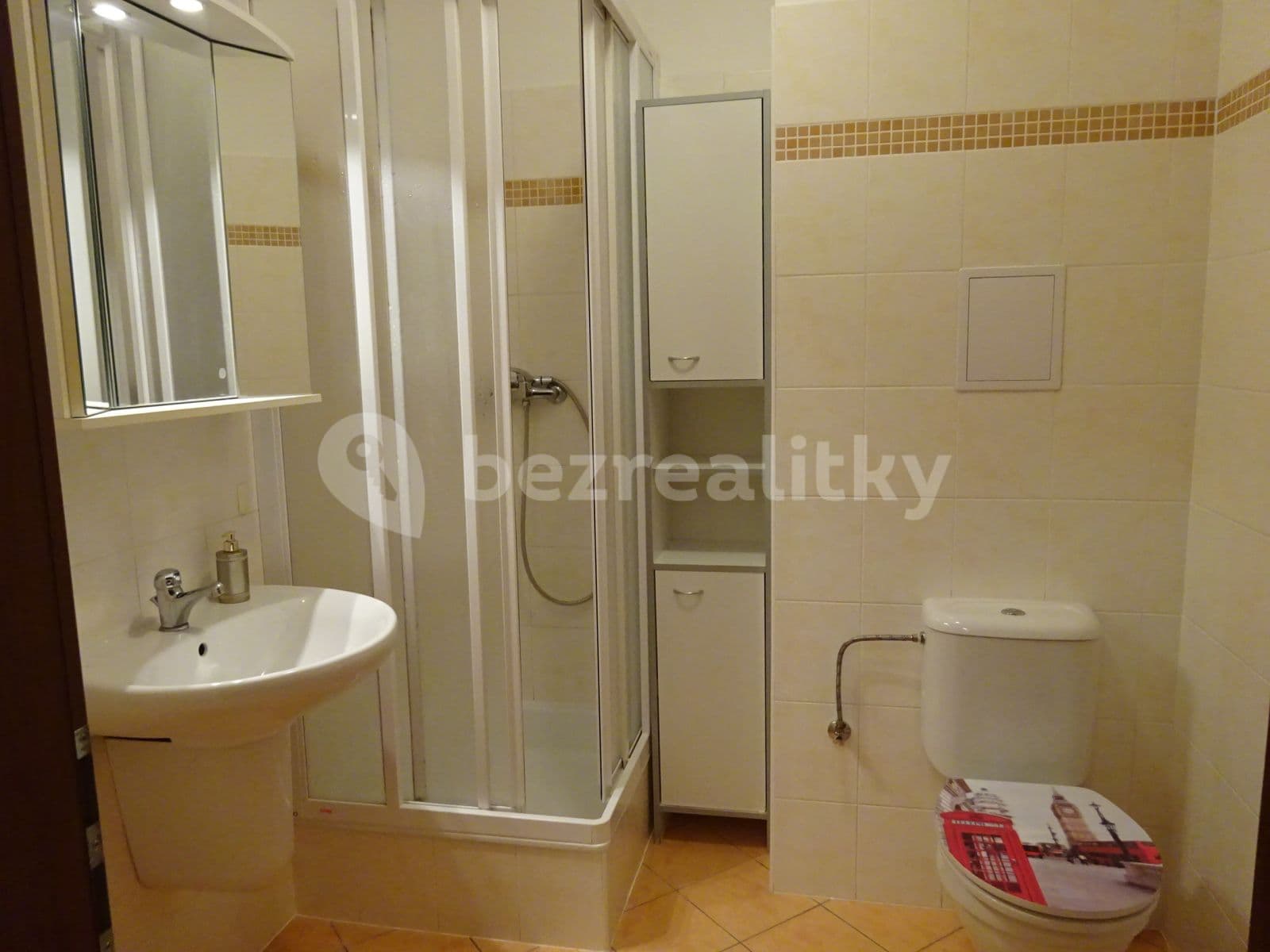Small studio flat to rent, 30 m², Zrzavého, Prague, Prague Small studio flat to rent, 30 m², Zrzavého, Prague, Prague