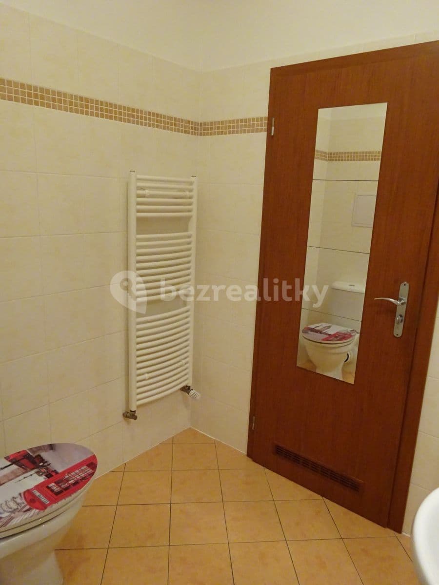Small studio flat to rent, 30 m², Zrzavého, Prague, Prague Small studio flat to rent, 30 m², Zrzavého, Prague, Prague