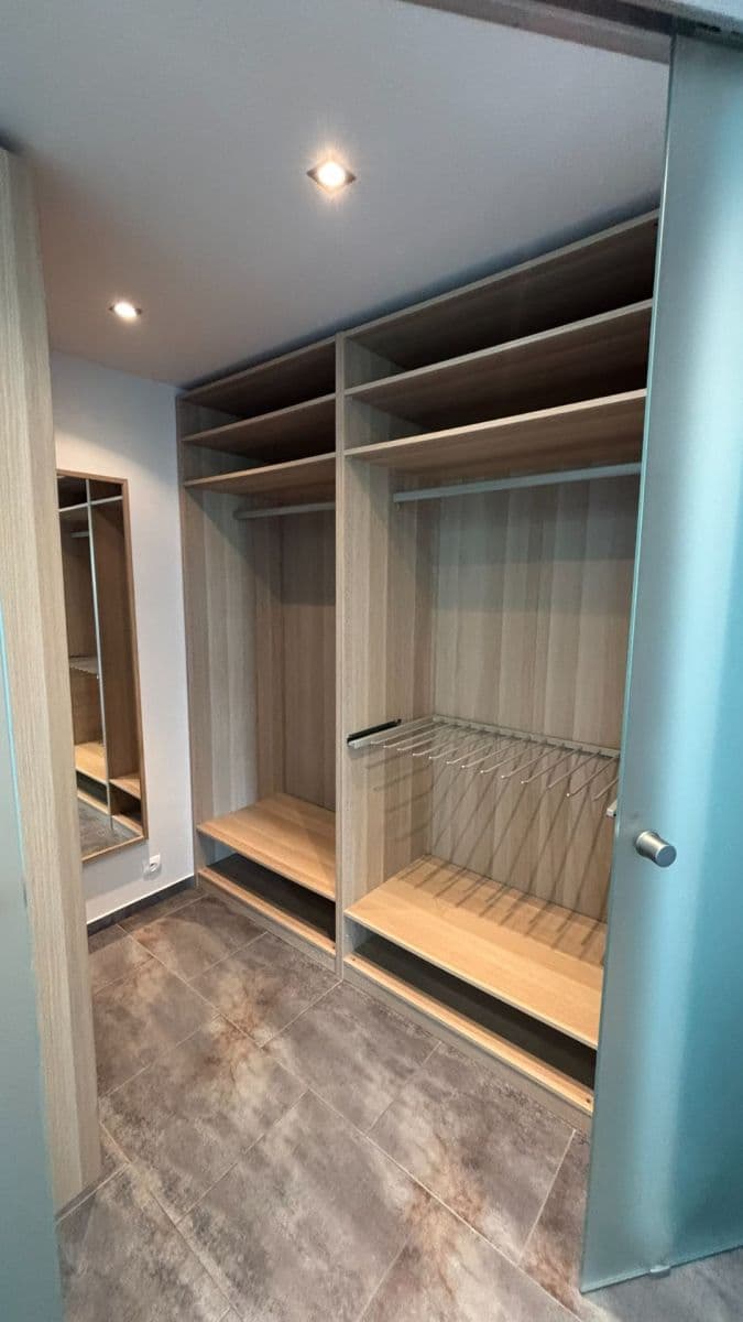 2 bedroom with open-plan kitchen flat to rent, 72 m², Kálikova, Prague, Prague 2 bedroom with open-plan kitchen flat to rent, 72 m², Kálikova, Prague, Prague