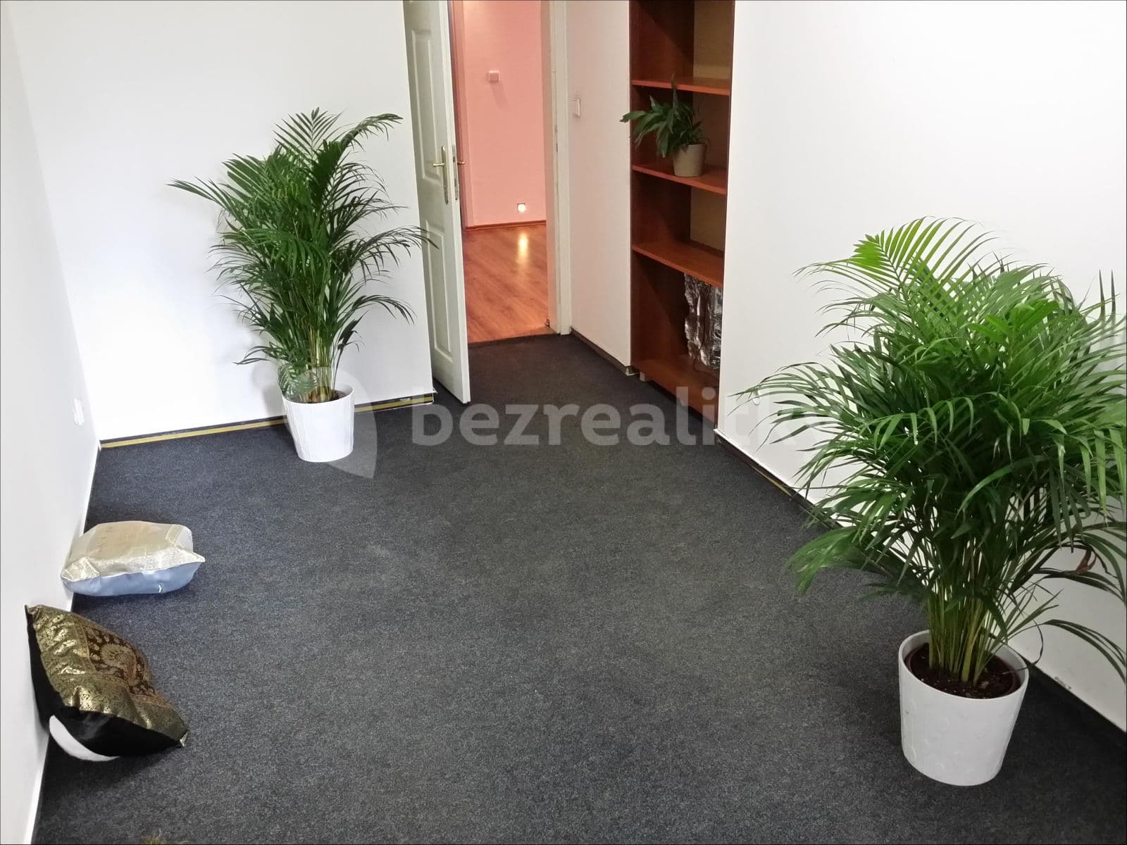 non-residential property to rent, 180 m², Žitomírská, Prague, Prague non-residential property to rent, 180 m², Žitomírská, Prague, Prague