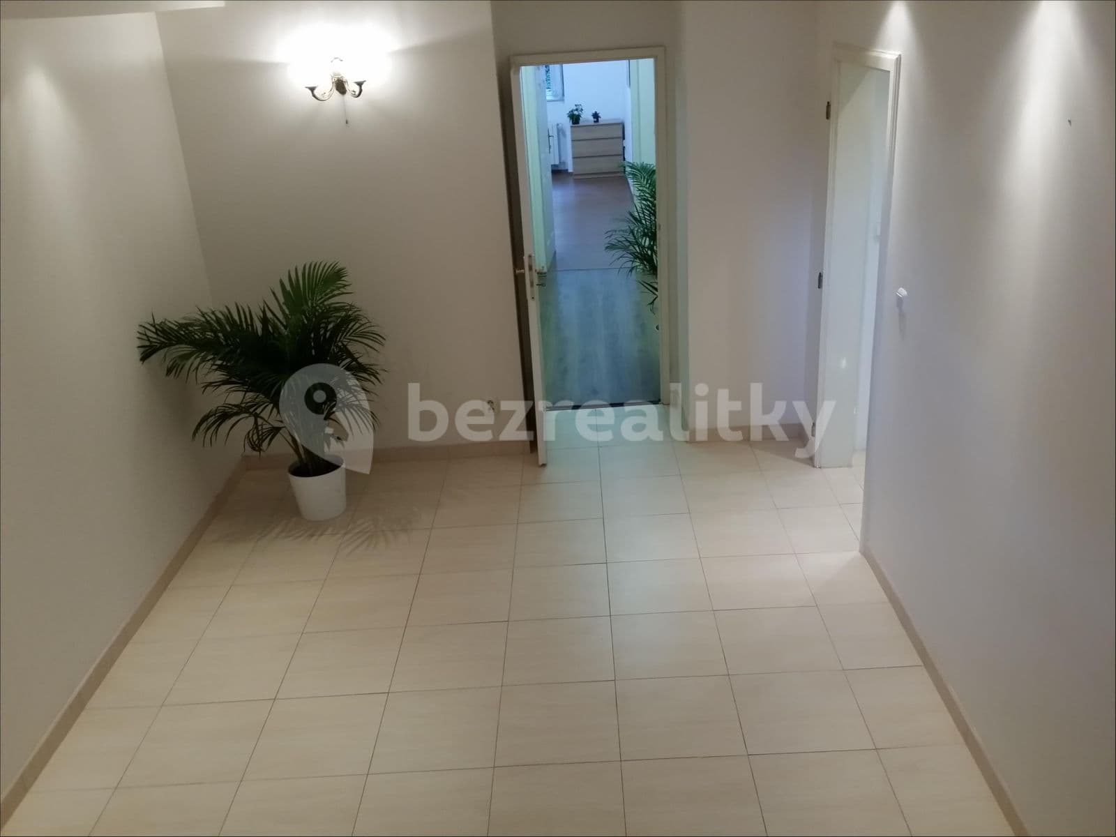 non-residential property to rent, 180 m², Žitomírská, Prague, Prague non-residential property to rent, 180 m², Žitomírská, Prague, Prague