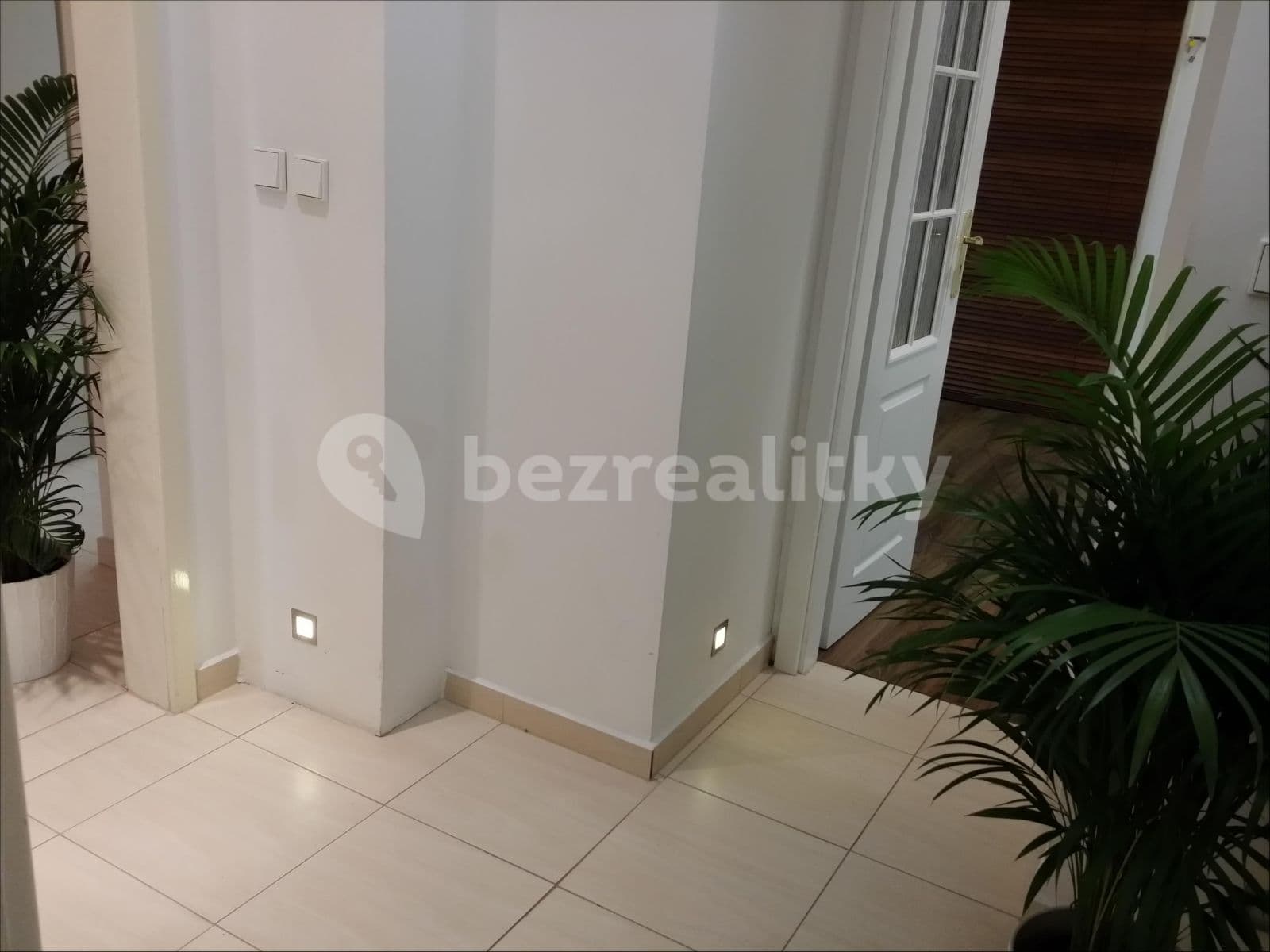 non-residential property to rent, 180 m², Žitomírská, Prague, Prague non-residential property to rent, 180 m², Žitomírská, Prague, Prague