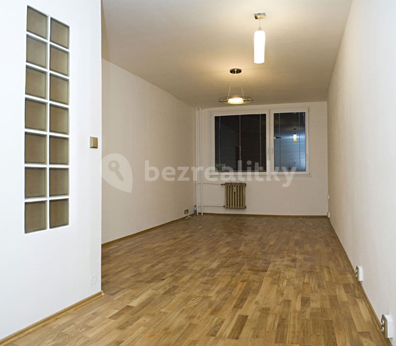 1 bedroom with open-plan kitchen flat to rent, 44 m², Na Rovnosti, Prague, Prague 1 bedroom with open-plan kitchen flat to rent, 44 m², Na Rovnosti, Prague, Prague