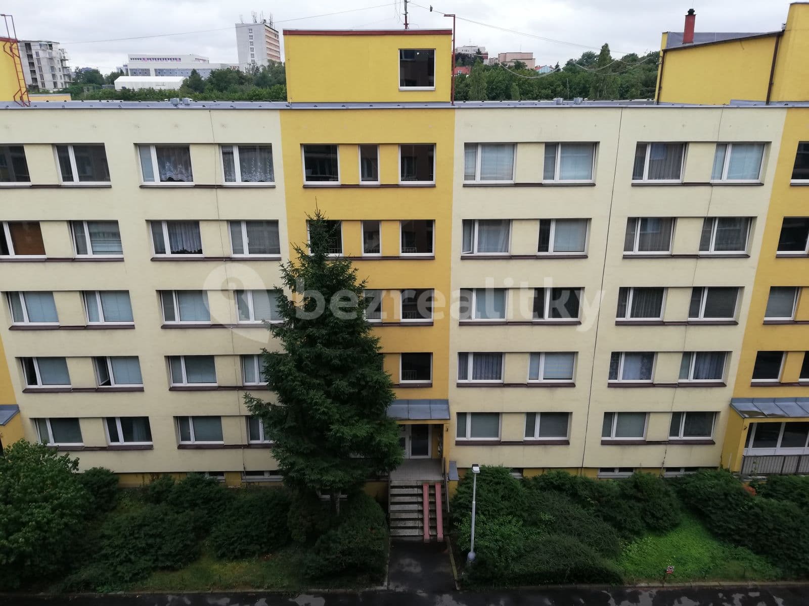 1 bedroom with open-plan kitchen flat to rent, 44 m², Na Rovnosti, Prague, Prague 1 bedroom with open-plan kitchen flat to rent, 44 m², Na Rovnosti, Prague, Prague