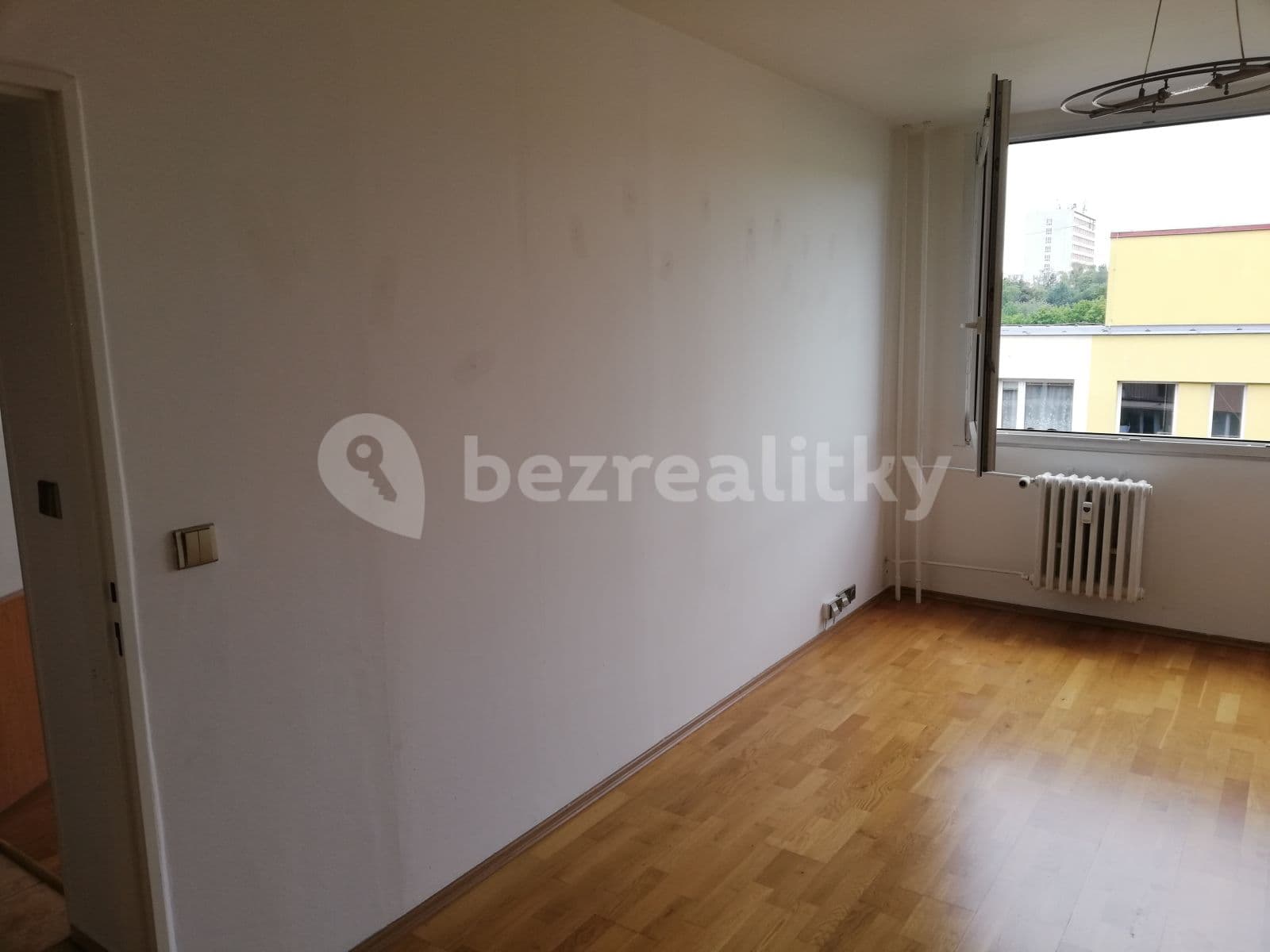 1 bedroom with open-plan kitchen flat to rent, 44 m², Na Rovnosti, Prague, Prague 1 bedroom with open-plan kitchen flat to rent, 44 m², Na Rovnosti, Prague, Prague