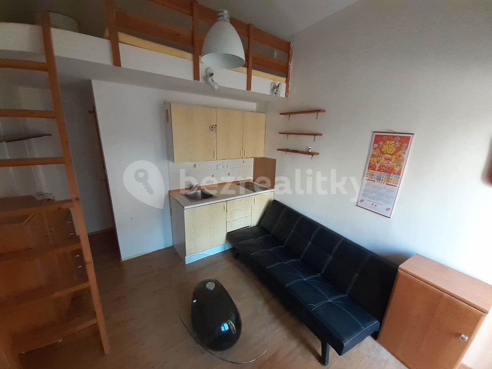 Small studio flat to rent, 21 m², Heydukova, Prague, Prague Small studio flat to rent, 21 m², Heydukova, Prague, Prague