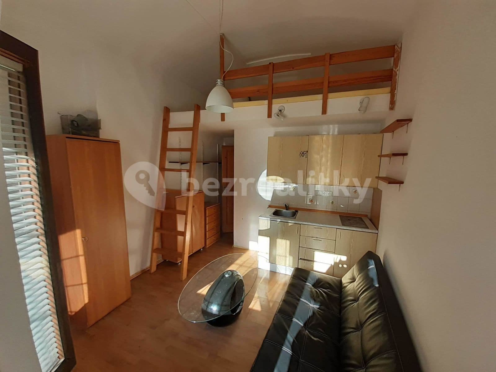 Small studio flat to rent, 21 m², Heydukova, Prague, Prague Small studio flat to rent, 21 m², Heydukova, Prague, Prague