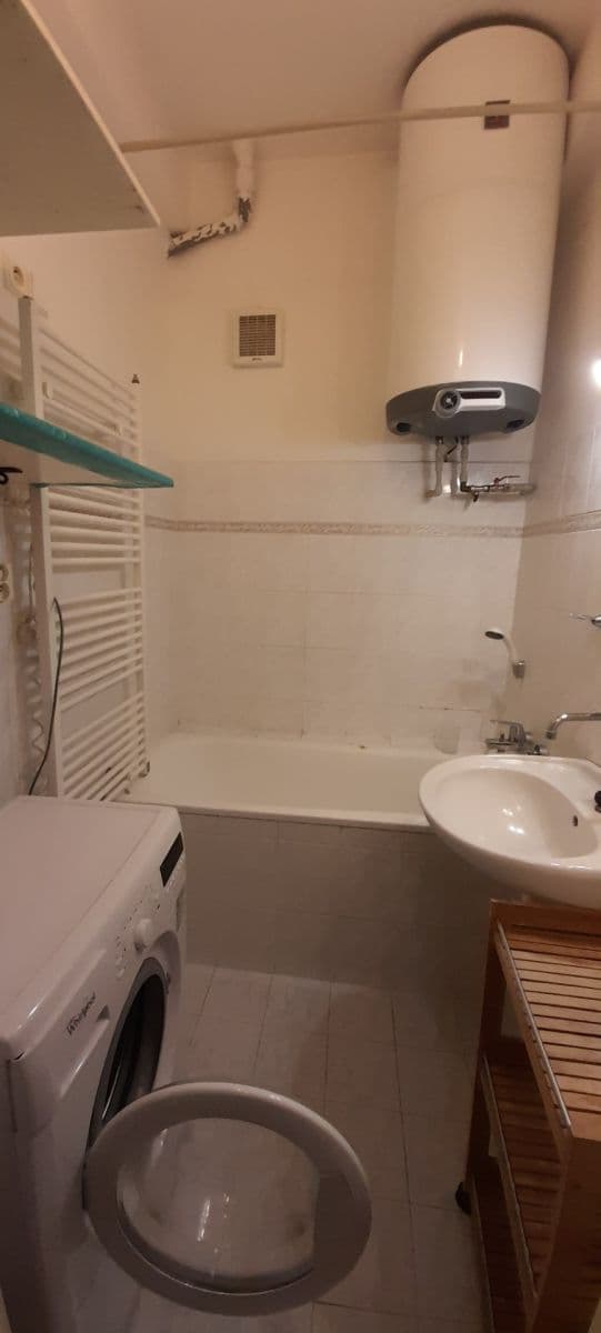 1 bedroom flat to rent, 49 m², Františka Kadlece, Prague, Prague 1 bedroom flat to rent, 49 m², Františka Kadlece, Prague, Prague