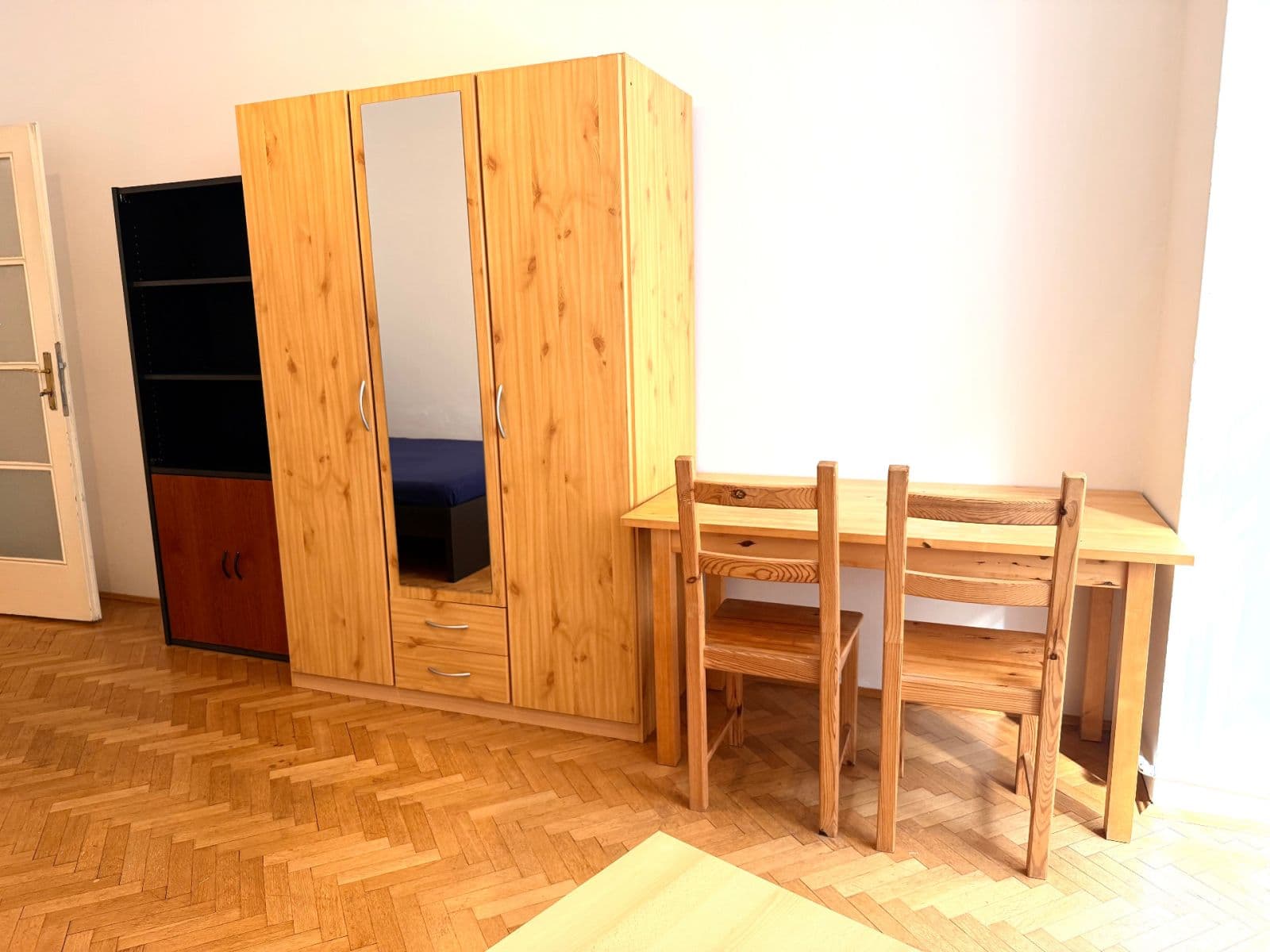 4 bedroom flat to rent, 120 m², Biskupcova, Prague, Prague 4 bedroom flat to rent, 120 m², Biskupcova, Prague, Prague