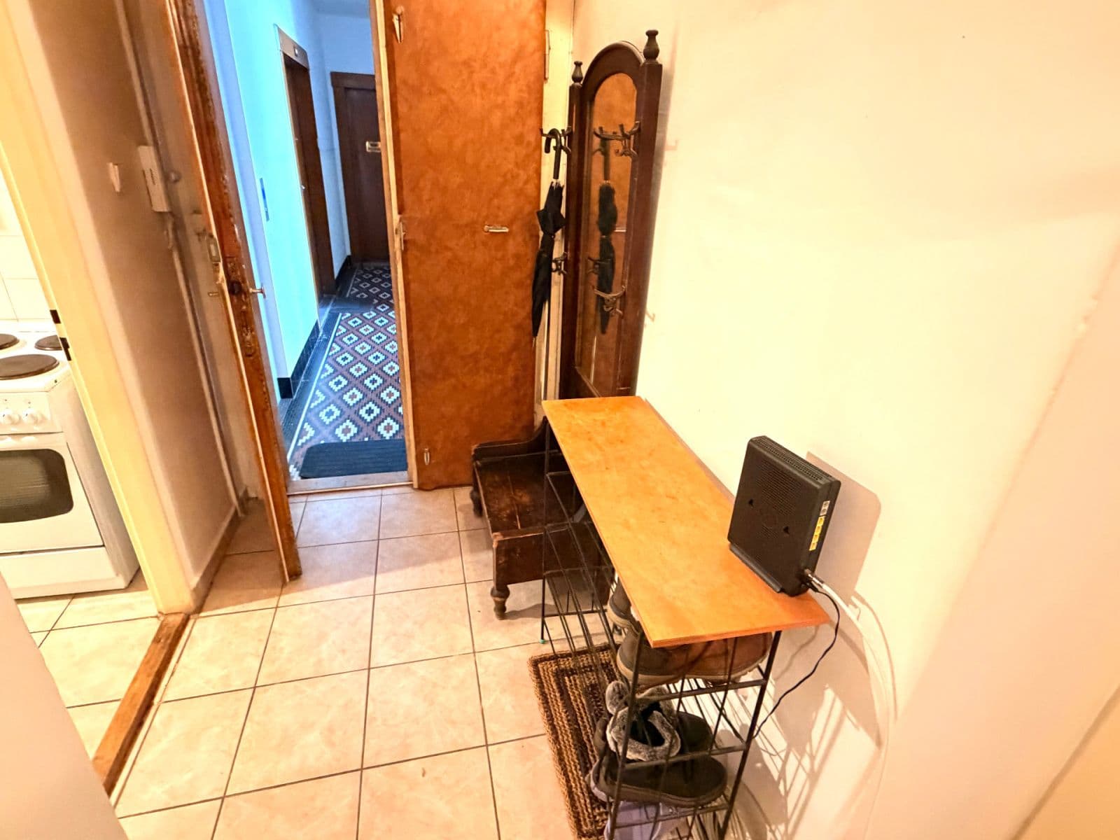 4 bedroom flat to rent, 120 m², Biskupcova, Prague, Prague 4 bedroom flat to rent, 120 m², Biskupcova, Prague, Prague
