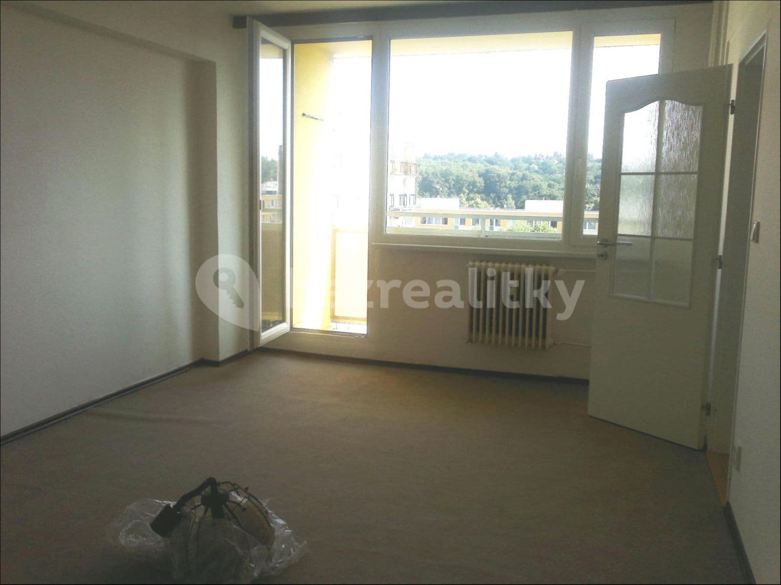 1 bedroom flat to rent, 42 m², sídliště Hůrka, Kralupy nad Vltavou, Středočeský Region 1 bedroom flat to rent, 42 m², sídliště Hůrka, Kralupy nad Vltavou, Středočeský Region
