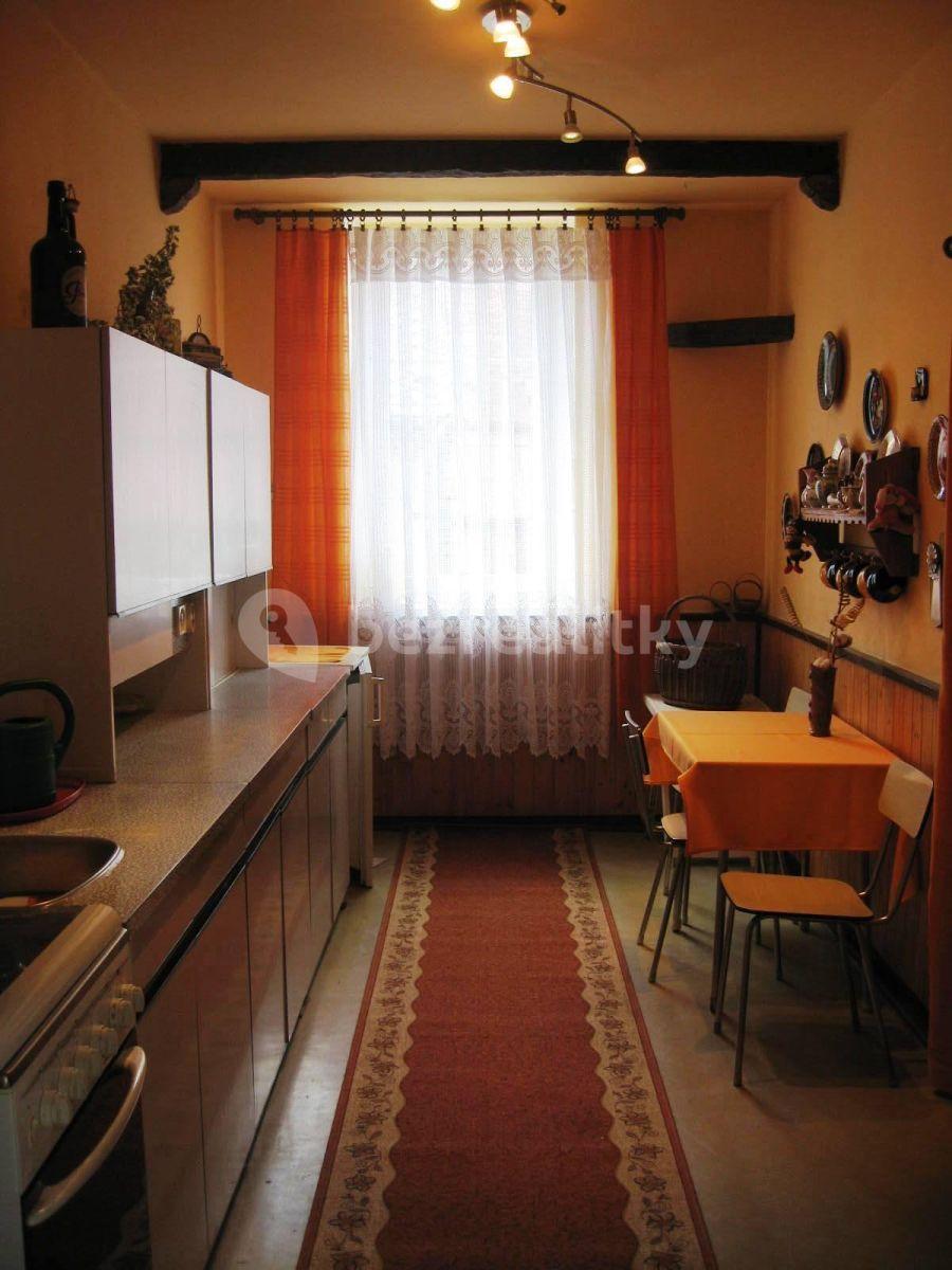 2 bedroom flat to rent, 75 m², Sladkovského, Jičín, Královéhradecký Region