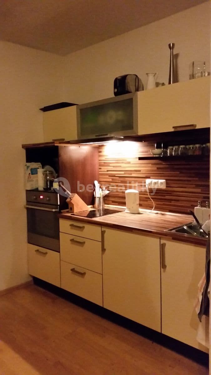 Studio flat to rent, 25 m², Púchovská, Prague, Prague Studio flat to rent, 25 m², Púchovská, Prague, Prague