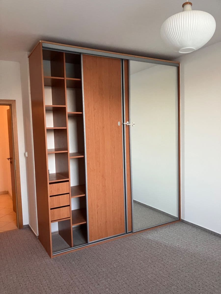 1 bedroom with open-plan kitchen flat to rent, 47 m², Karla Kryla, Prague, Prague 1 bedroom with open-plan kitchen flat to rent, 47 m², Karla Kryla, Prague, Prague