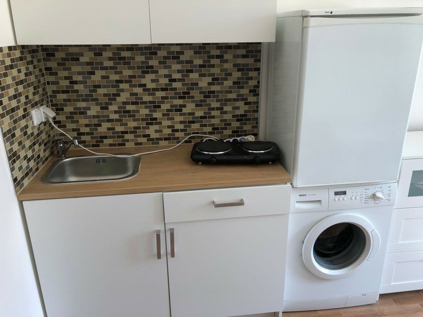 Small studio flat to rent, 21 m², Na Hrádku, Prague, Prague Small studio flat to rent, 21 m², Na Hrádku, Prague, Prague