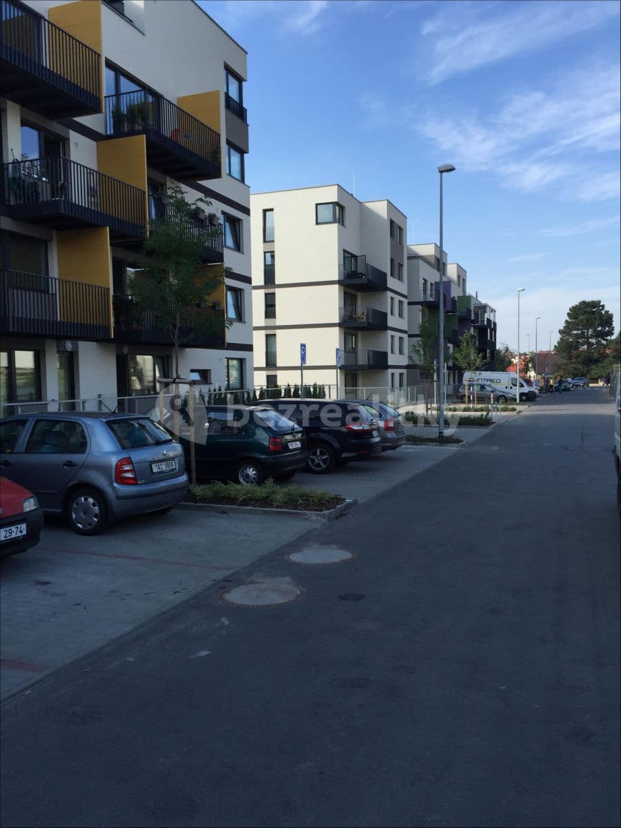 Studio flat to rent, 43 m², Fikerova, Prague, Prague Studio flat to rent, 43 m², Fikerova, Prague, Prague