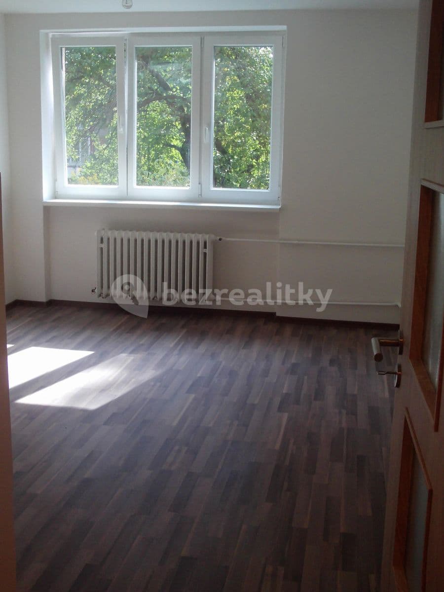 1 bedroom with open-plan kitchen flat to rent, 43 m², Čimická, Prague, Prague 1 bedroom with open-plan kitchen flat to rent, 43 m², Čimická, Prague, Prague