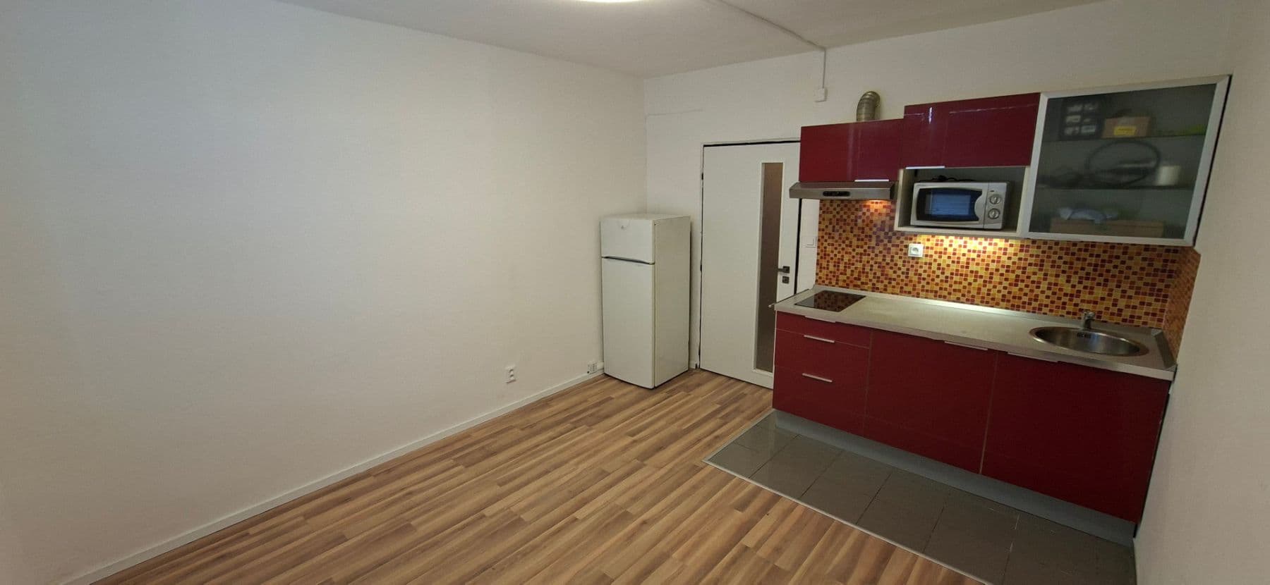 Studio flat to rent, 24 m², Brno, Jihomoravský Region Studio flat to rent, 24 m², Brno, Jihomoravský Region