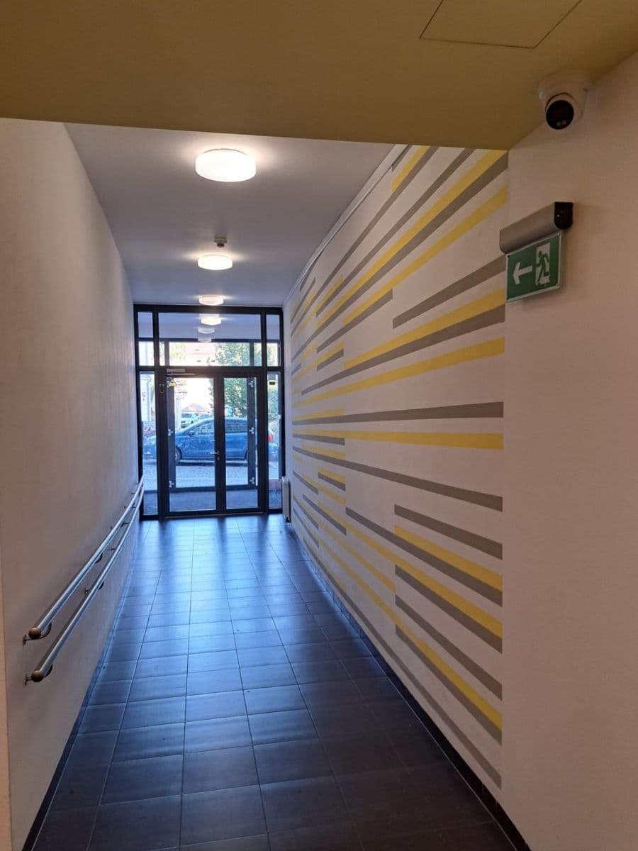 1 bedroom with open-plan kitchen flat to rent, 63 m², U Proseckého Kostela, Prague, Prague 1 bedroom with open-plan kitchen flat to rent, 63 m², U Proseckého Kostela, Prague, Prague