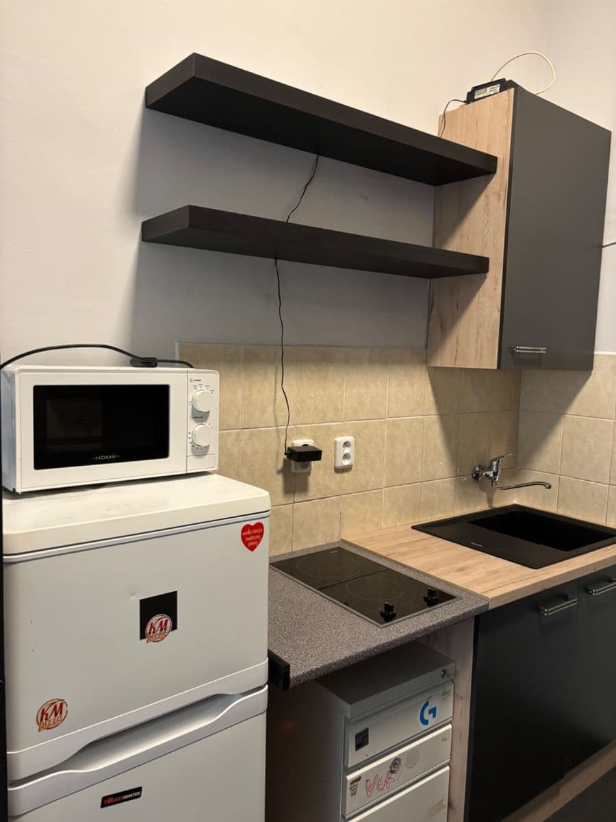 Small studio flat to rent, 24 m², Petřínská, Prague, Prague Small studio flat to rent, 24 m², Petřínská, Prague, Prague