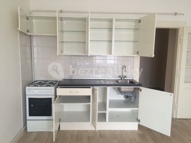 Studio flat to rent, 31 m², Ronkova, Prague, Prague Studio flat to rent, 31 m², Ronkova, Prague, Prague
