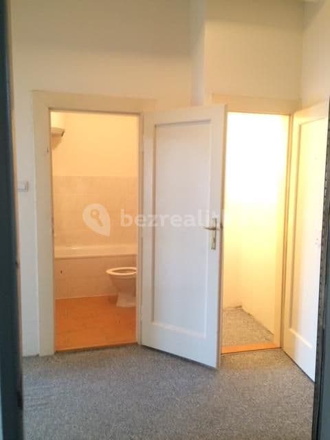 Studio flat to rent, 31 m², Ronkova, Prague, Prague Studio flat to rent, 31 m², Ronkova, Prague, Prague