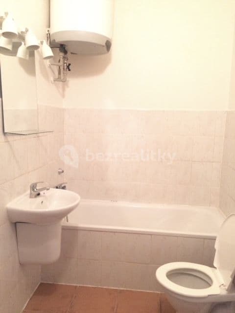 Studio flat to rent, 31 m², Ronkova, Prague, Prague Studio flat to rent, 31 m², Ronkova, Prague, Prague