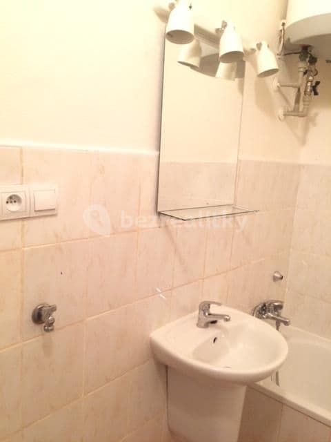 Studio flat to rent, 31 m², Ronkova, Prague, Prague Studio flat to rent, 31 m², Ronkova, Prague, Prague